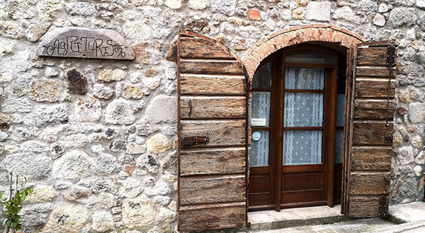 Ingresso principale Casa del Chiodo