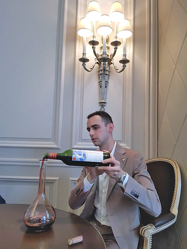 sommelier Alessandro Cini