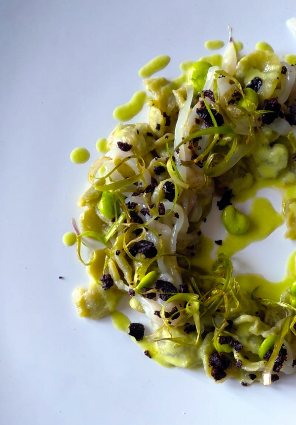 Il piatto preparato dallo chef Vincenzo del ristorante Il Gabbiano