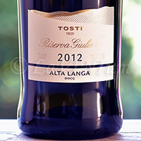 Alta Langa Riserva Giulio I Extra Brut 2012 Tosti