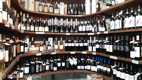 La cantina Native Grapes