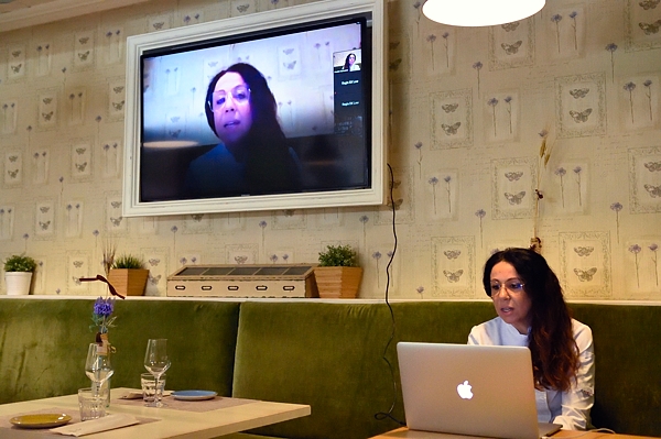 Amalia si racconta durante la premiazione dei tre spicchi