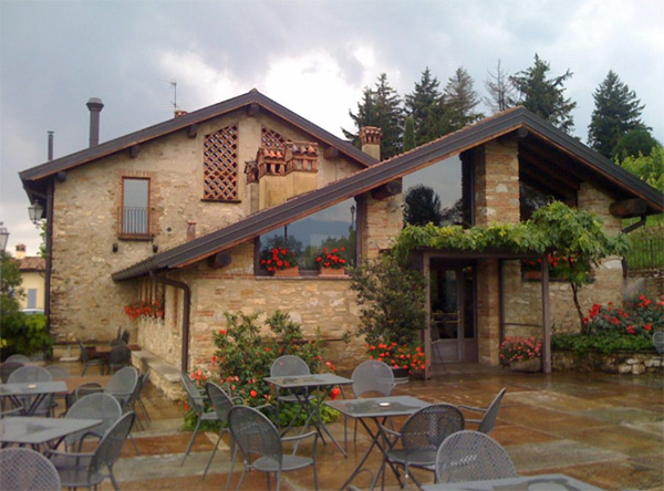 Il terrazzo dell'agriturismo