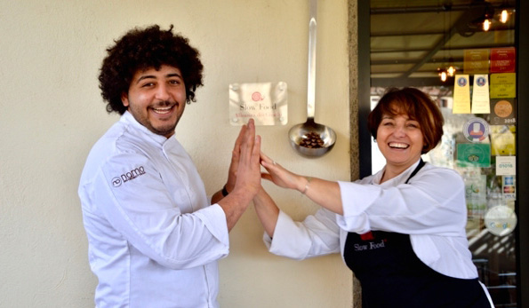 Tiziana Favi e Hasan Ismael Gafar