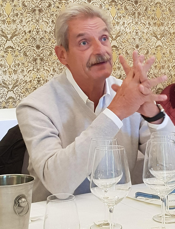 L'enologo Carlo Ferrini