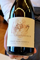 Weingut Tiefenbrunner Schlosskellerei Turmnof - Blauburgunder Riserva "Linticlarus"