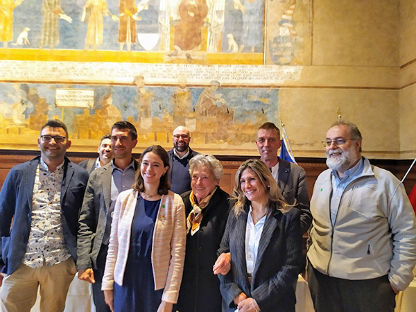 I produttori protagonisti in Sala Dante di Vernaccia in Commedia