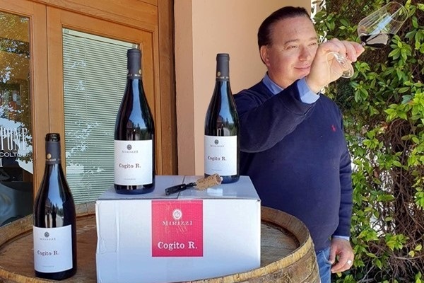 Gianluca Mirizzi e il suo Cogito R.