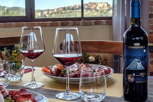 Orcia Rosso Cenerentola 2016 della Fattoria del Colle di Trequanda