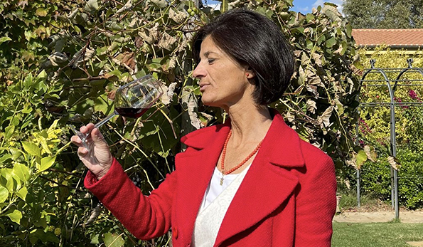 Nadia De Santis Brand Ambassador Sardegna per l'Associazione Vino Rosa Italiano