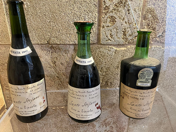 Cantina Coppola bottiglie storiche