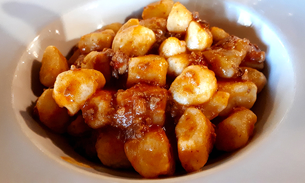Gnocchi al ragù, antica ricetta alle tre carni
