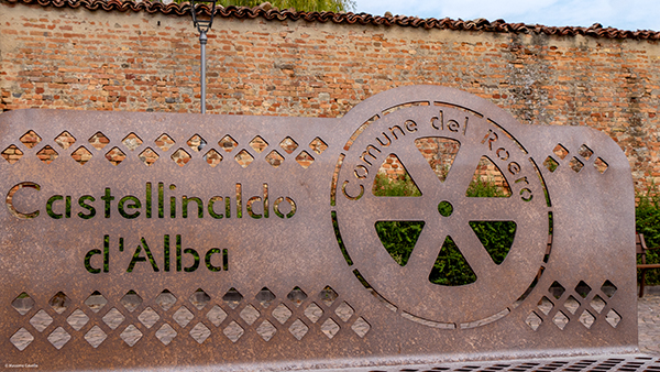 Insegna Castellinaldo