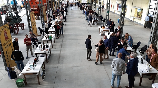 I banchi d'assaggio con i produttori