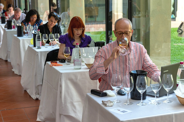 La degustazione al Museo Internazionale delle Ceramiche di Faenza