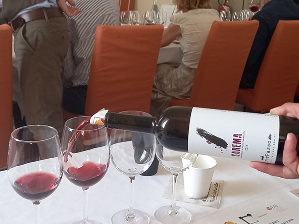 Il Carema nel bicchiere