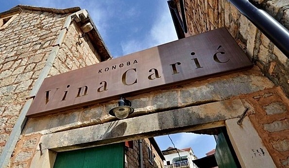 konoba Vina Carić
