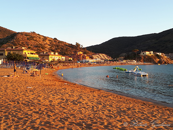 La Spiaggia di Giglio Campese al tramonto