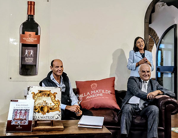 Da sinistra: Salvatore Avallone, Giuseppe Nocca e Maria Ida Avallone