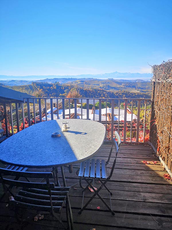 Panorama sul territorio dall'azienda