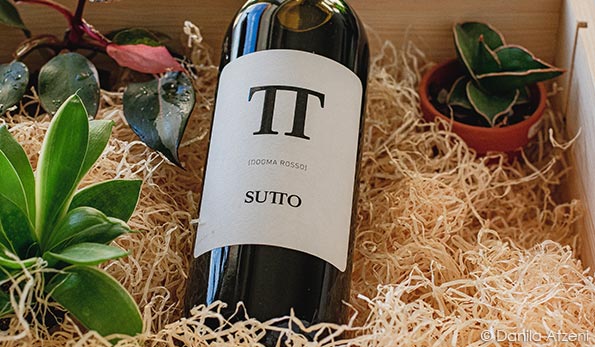 Dogma Rosso 2019 Sutto