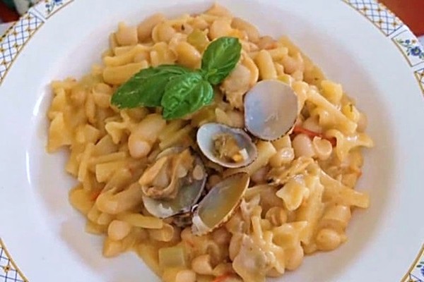 Fagioli e vongole