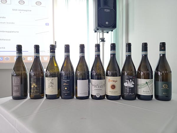 La batteria dei vini Albugnano in degustazione