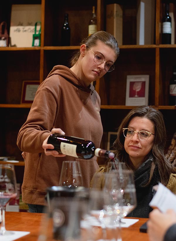 Valentina Casetta con la titolare di Alle Tre Colline