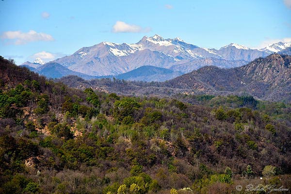 Le Alpi viste dal Castello di Sopramonte