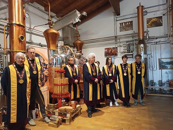 Il rito della spremitura