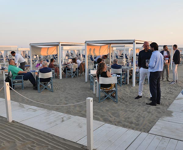 Cena sulla spiaggia