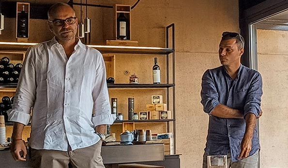 Da sinistra: Giovanni Bulgari e l'enologo Jacopo Felici