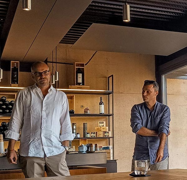 Da sinistra: Giovanni Bulgari e l'enologo Jacopo Felici