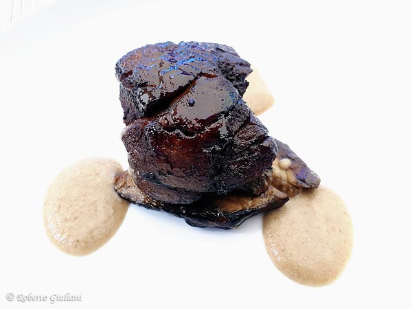 Animella di vitello con porcini e caffè