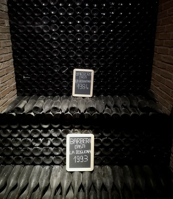 Vecchie bottiglie Scarpa