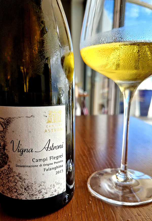 Campi Flegrei Vigna Astroni 2015 Cantine degli Astroni