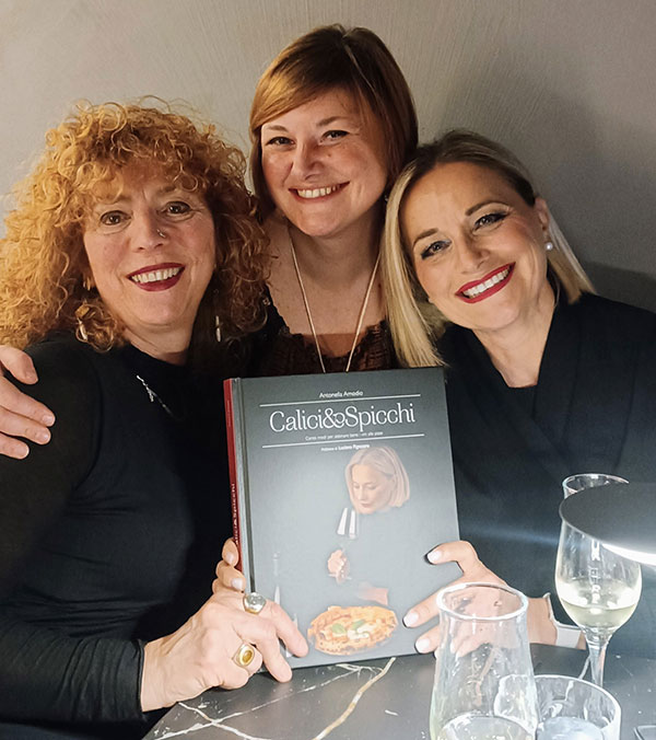 Da sinistra: Paola Mustilli, Fosca Tortorelli e Antonella Amodio