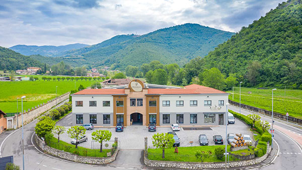 Azienda Mirabella