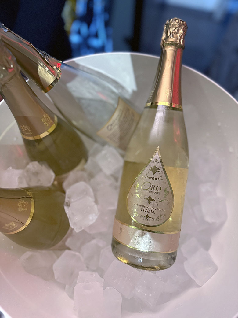 Oro Spumante Brut Tenuta Cavalier Pepe