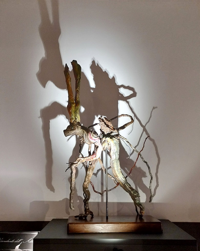 Opera esposta nel museo della Cantina Sociale