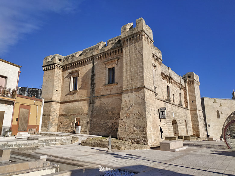Castello Muscettola a Torricella, fonte Wikipedia
