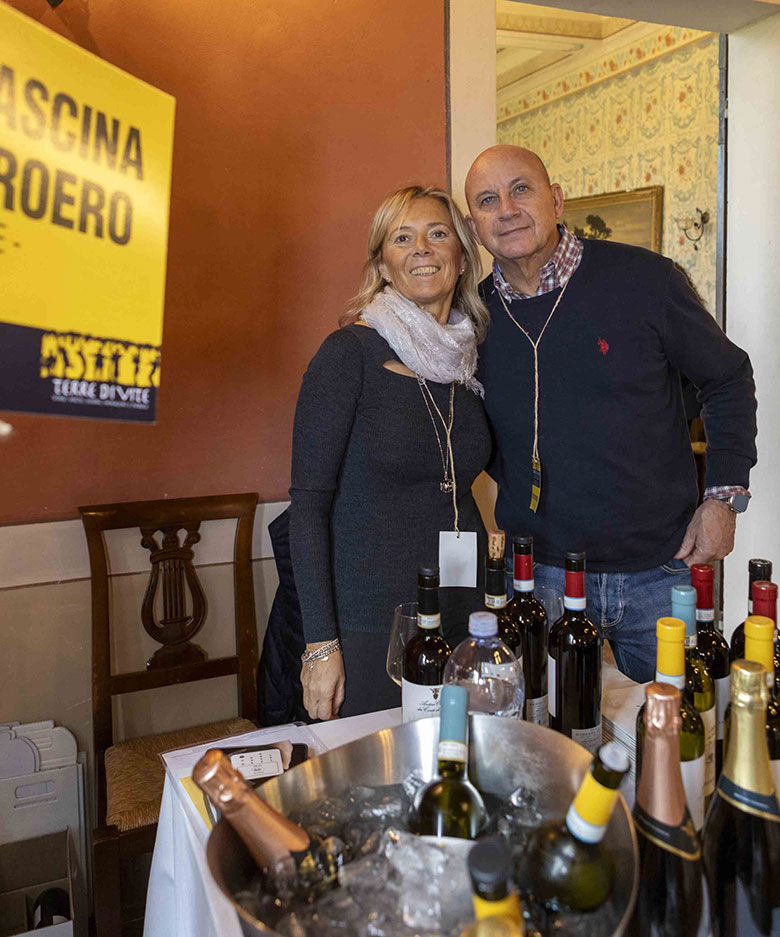Daniela Porello e Luigi Roagna a Terre di Vite 2024. Foto di Giovanna Bortoli
