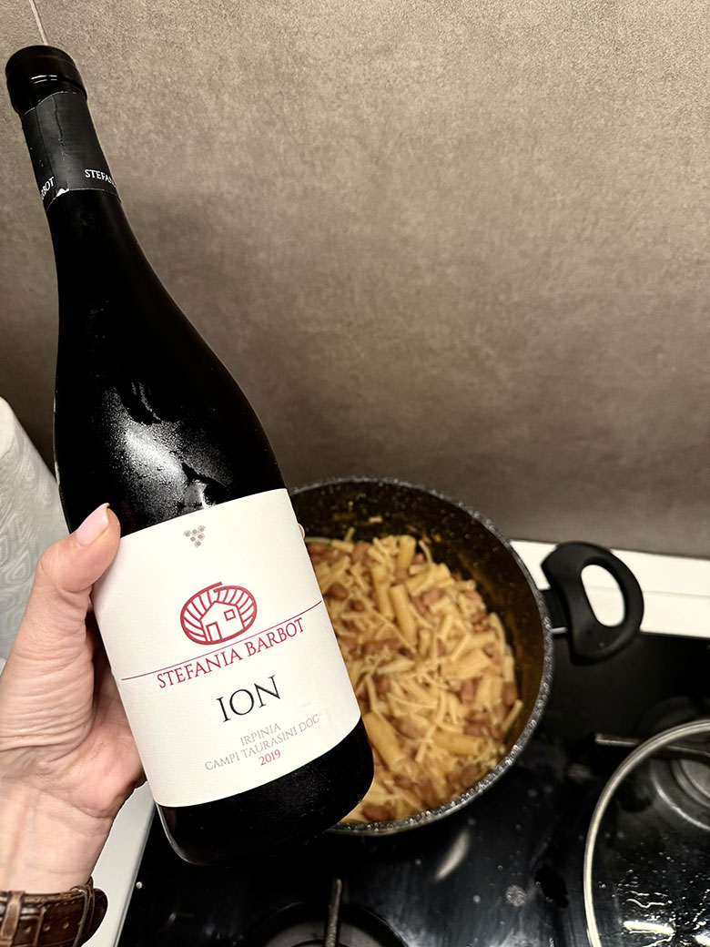 Irpinia Campi Taurasini DOC Ion 2019 di Stefania Barbot