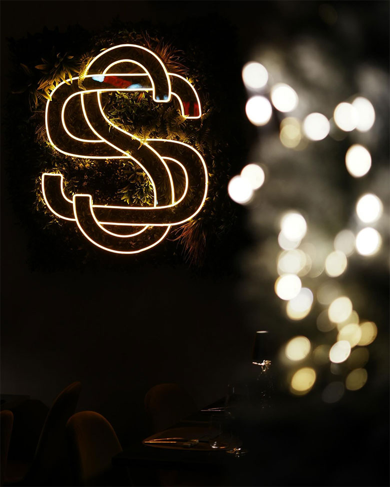 Essenza Trattoria Moderna