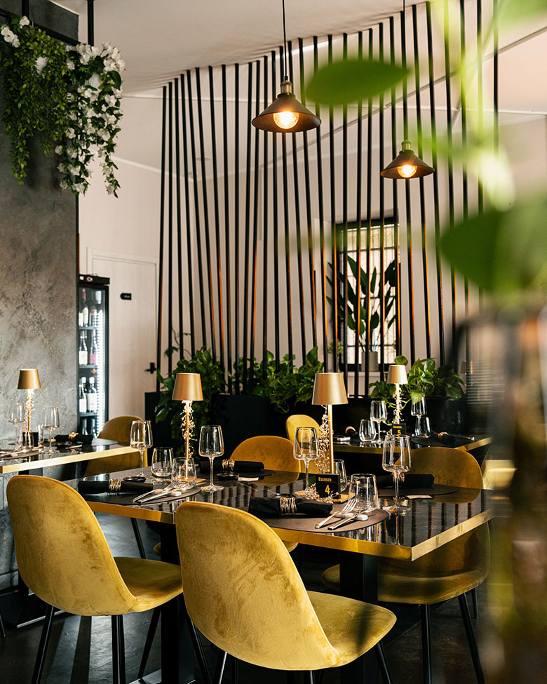 Sala interna Essenza Trattoria Moderna