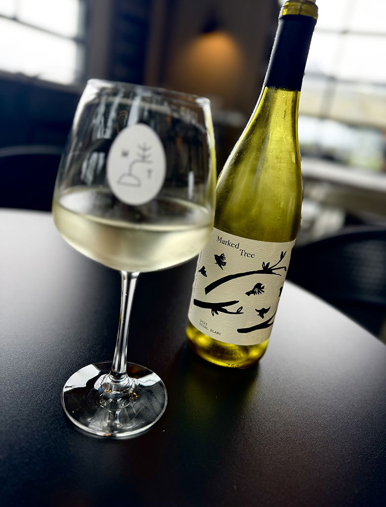 Vidal Blanc dry 2023 Marked Tree