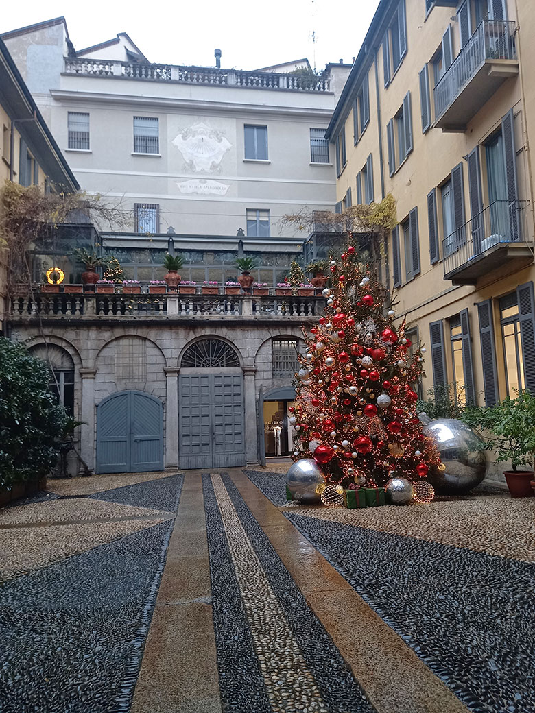 Il cortile del ristorante