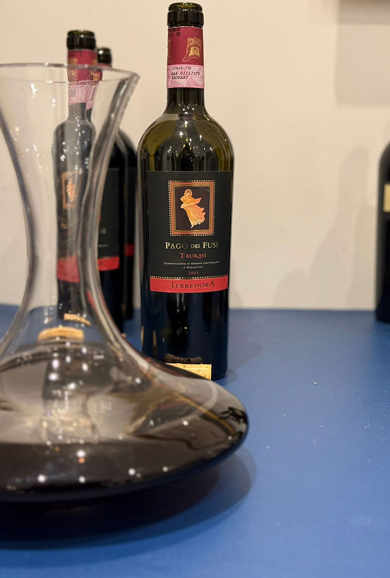 Taurasi Pago dei Fusi 2005 Terredora