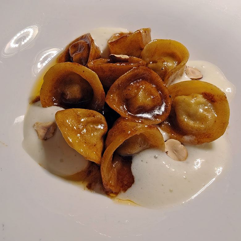 I Cappelletti all'anatra e nocciole del Ristorante Ai Pozzi di Lenola (LT)