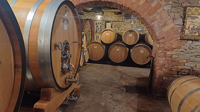 Rocche dei Manzoni cantina